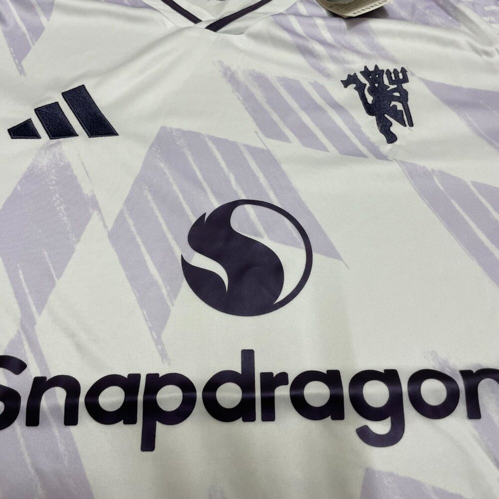 Manchester United 25/26 Away Soccer Jersey | Rare Edition | Flash Limited-Time - Picture 2 of 11